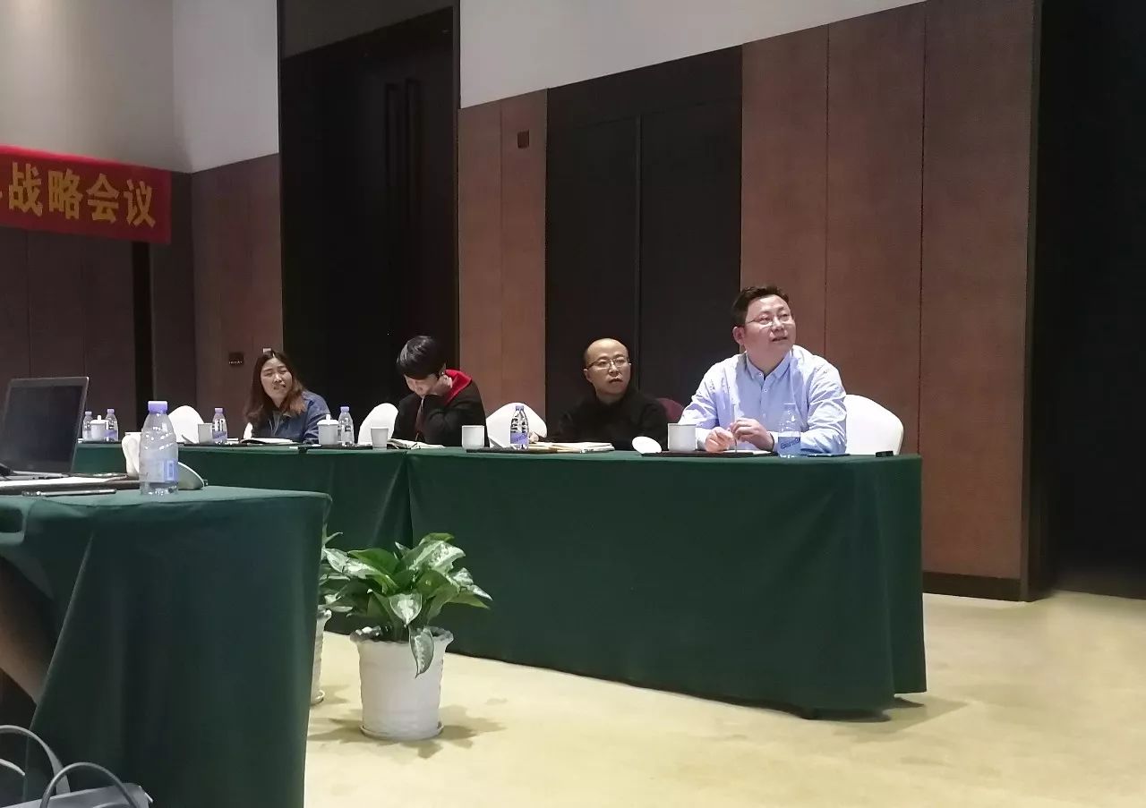 ŷ��ɡҵ�ܾ������Ѹ���������һ������